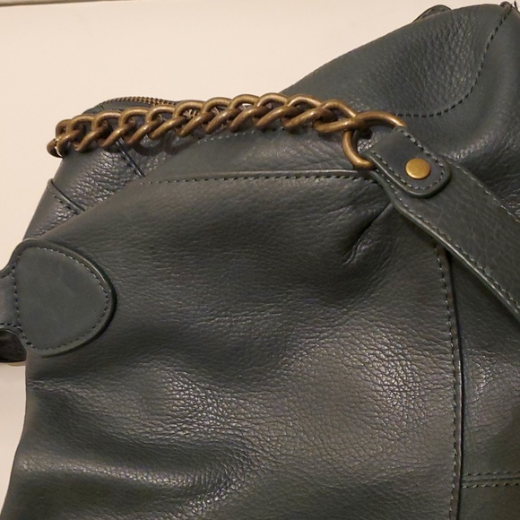 Hunter Green Genuine Leather large shoulder bag - Picture 2 of 6